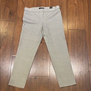 Amanda & Chelsea Women's Geometric Pants - Black and White